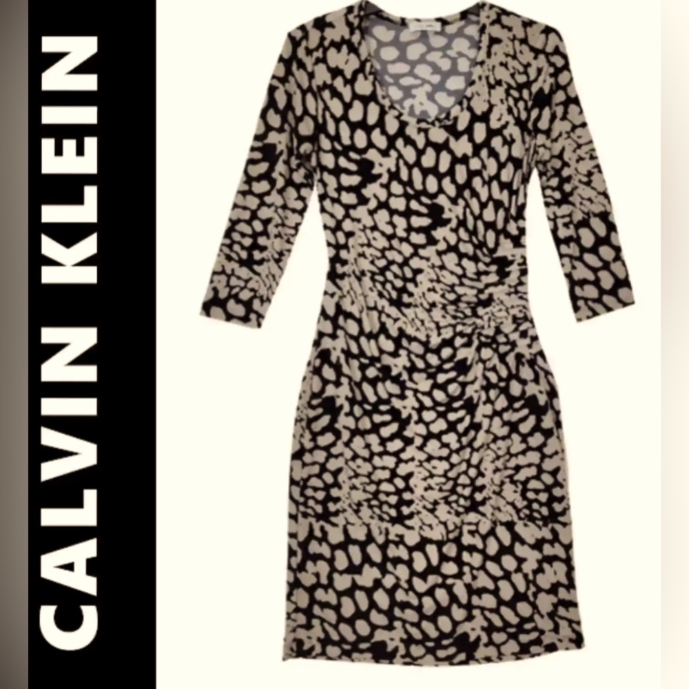 Calvin Klein Dress Black & Cream animal Print With Rushed 1/2 Side 3/4 Sleeves